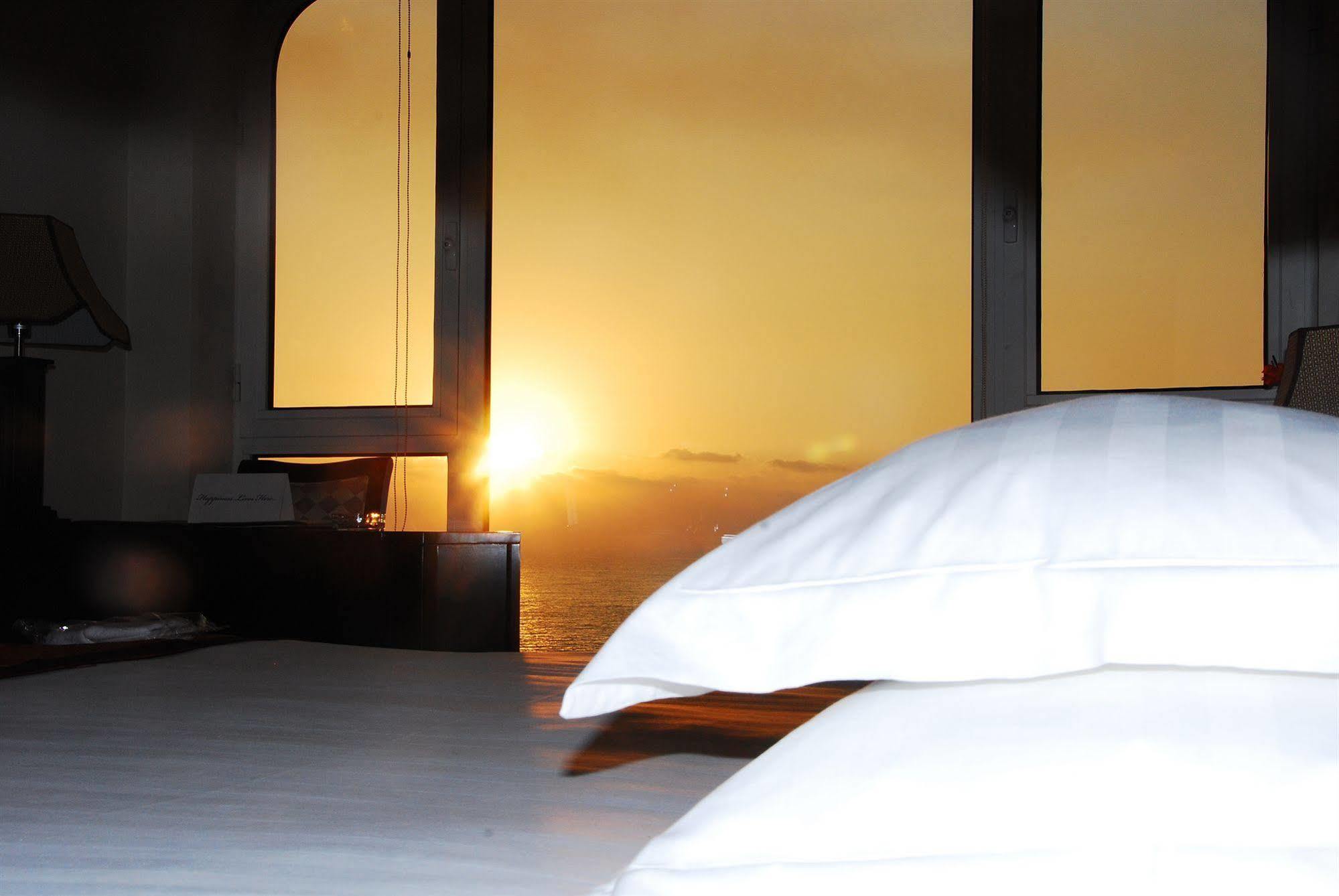 Portaluna Hotel & Resort Джуния Екстериор снимка